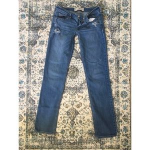 Hollister low-rise straight leg jeans
